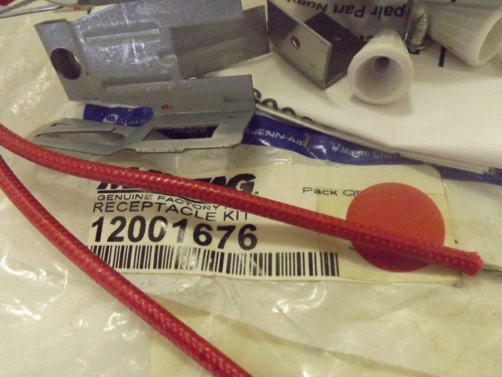 MAYTAG WHIRLPOOL STOVE 12001676 ELEMENT RECEPTACLE KIT NEW