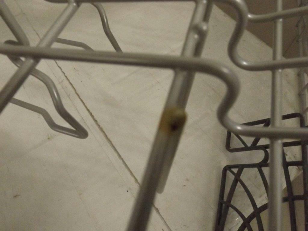 FRIGIDAIRE DISHWASHER 154494404 154494406 UPPER RACK USED