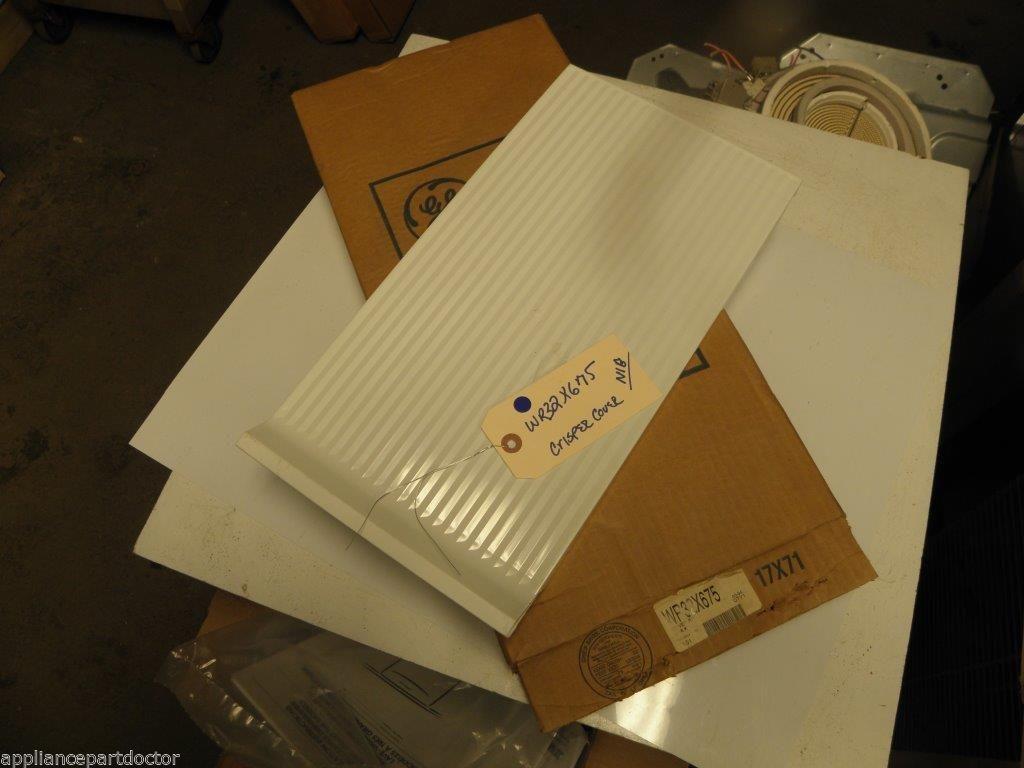 GE REFRIGERATOR WR32X675 UPPER CRISPER COVER  NEW IN BOX