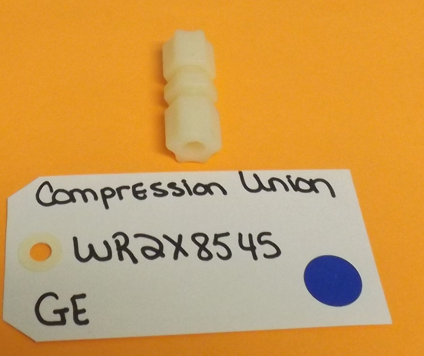 GE REFRIGERATOR WR2X8545 COMPRESSION UNION (NEW)