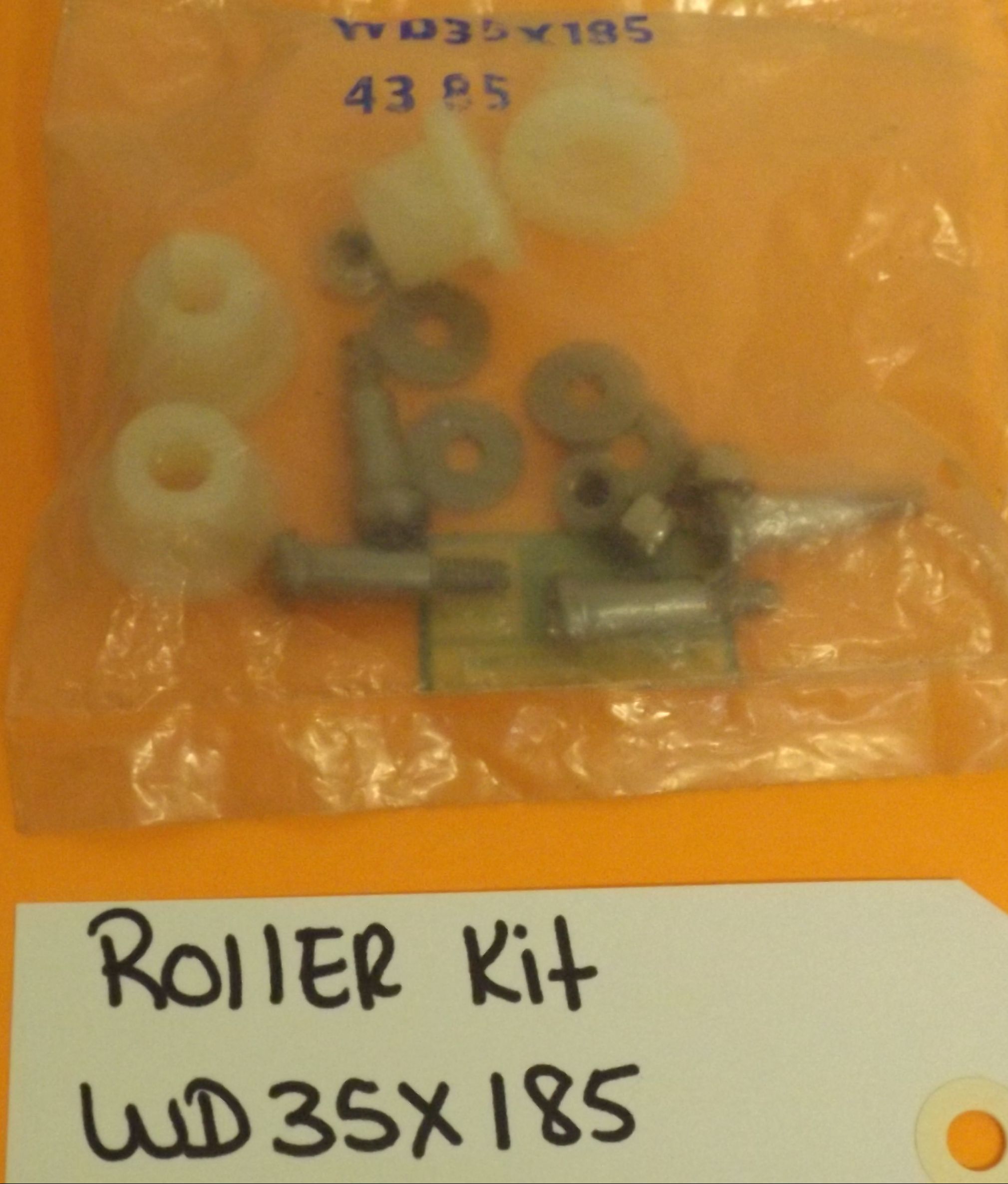 GE DISHWASHER WD35X185 ROLLER KIT (NEW)