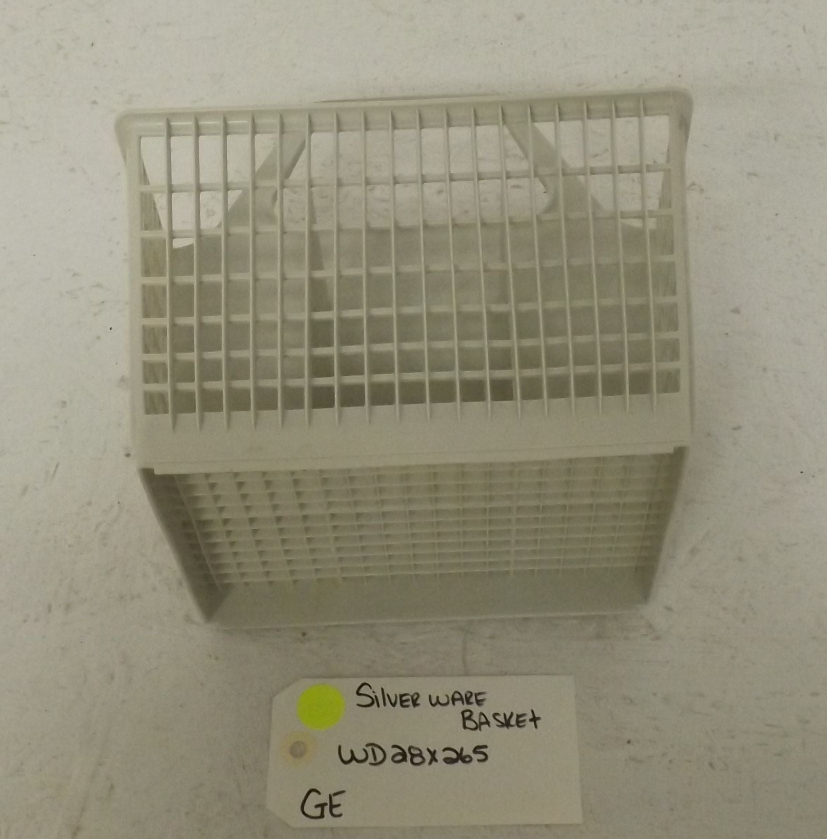 GE DISHWASHER WD28X265 SILVERWARE BASKET (USED)