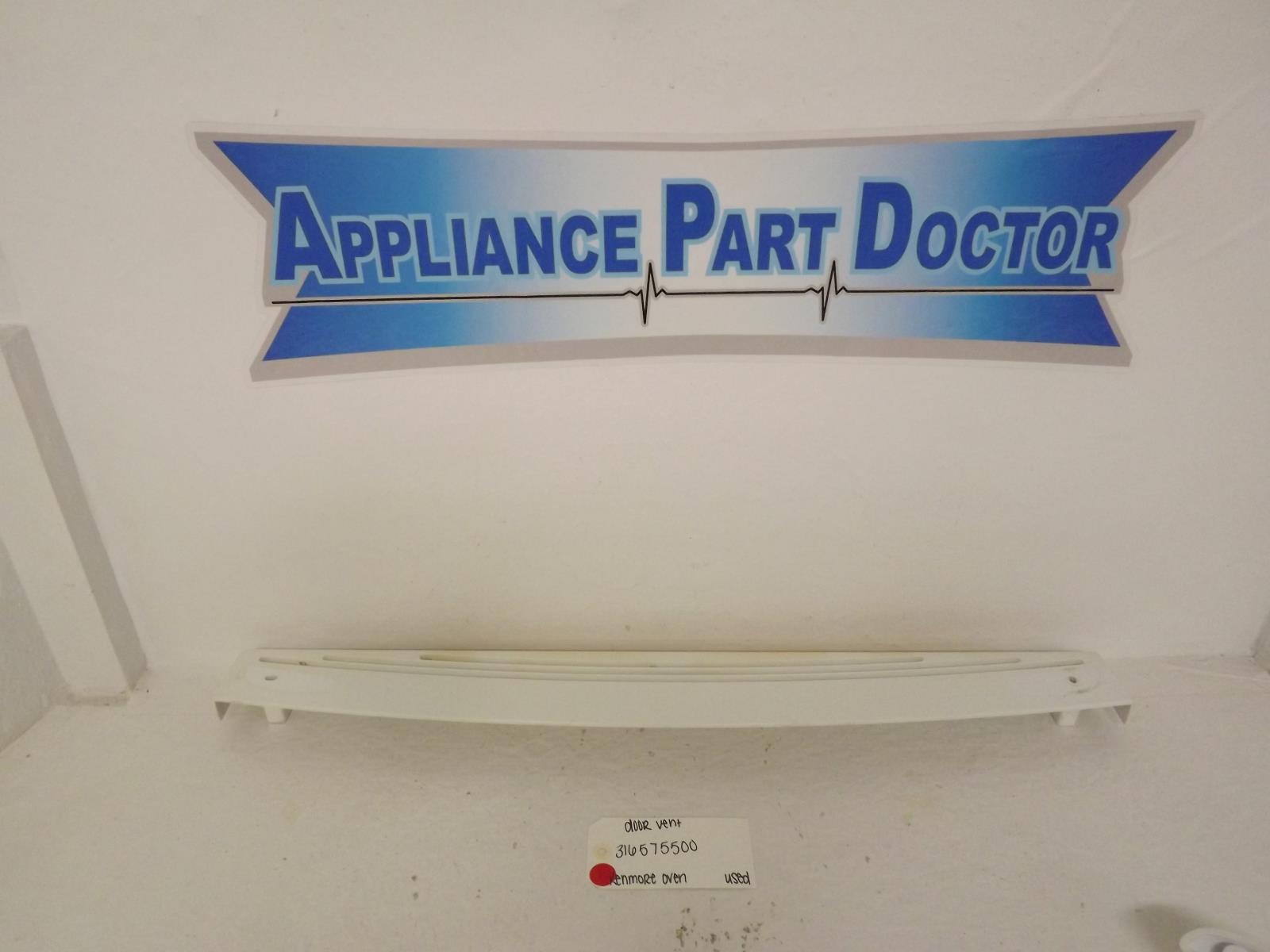 Kenmore Oven 316575500 Door Vent Used