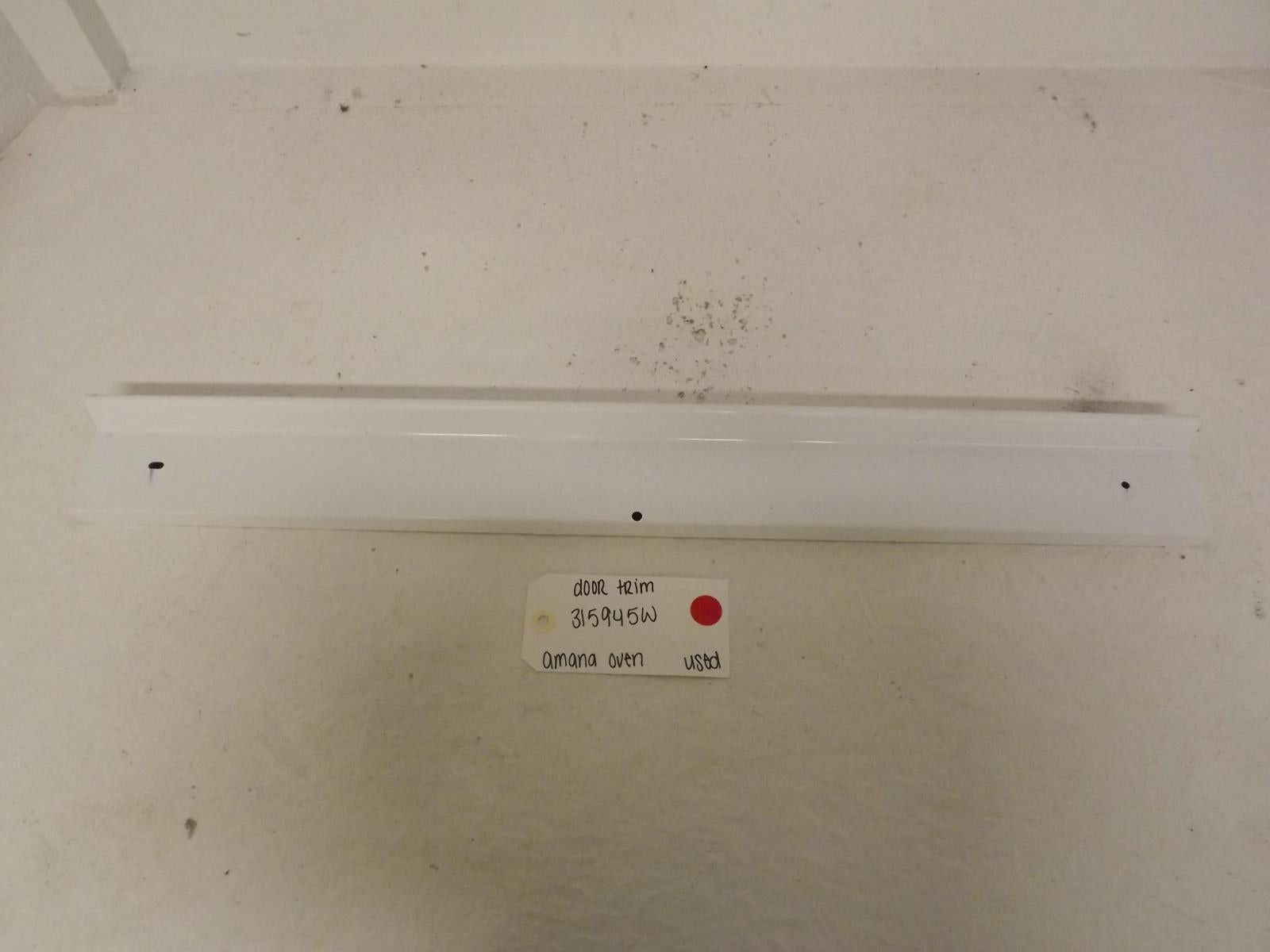 Amana Oven 315945W Door Trim Used
