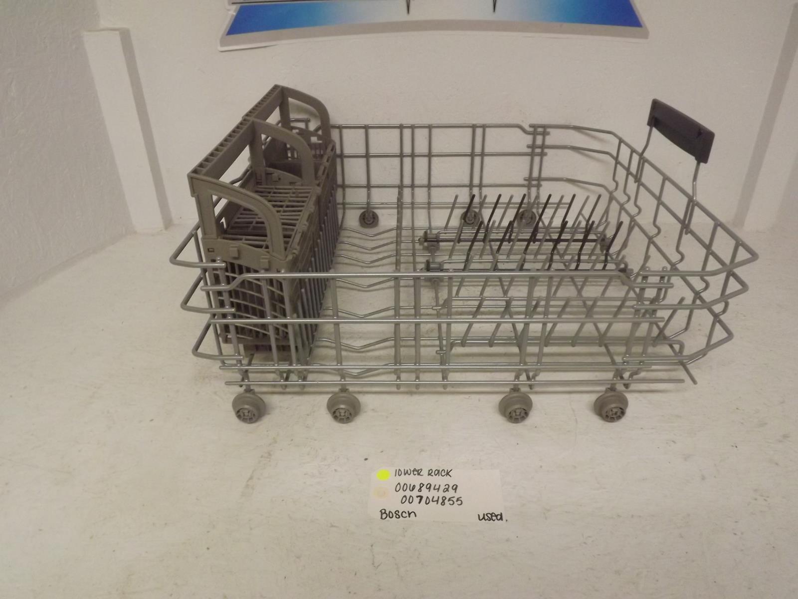 Bosch Dishwasher 00689429 00704855 Lower Rack Used