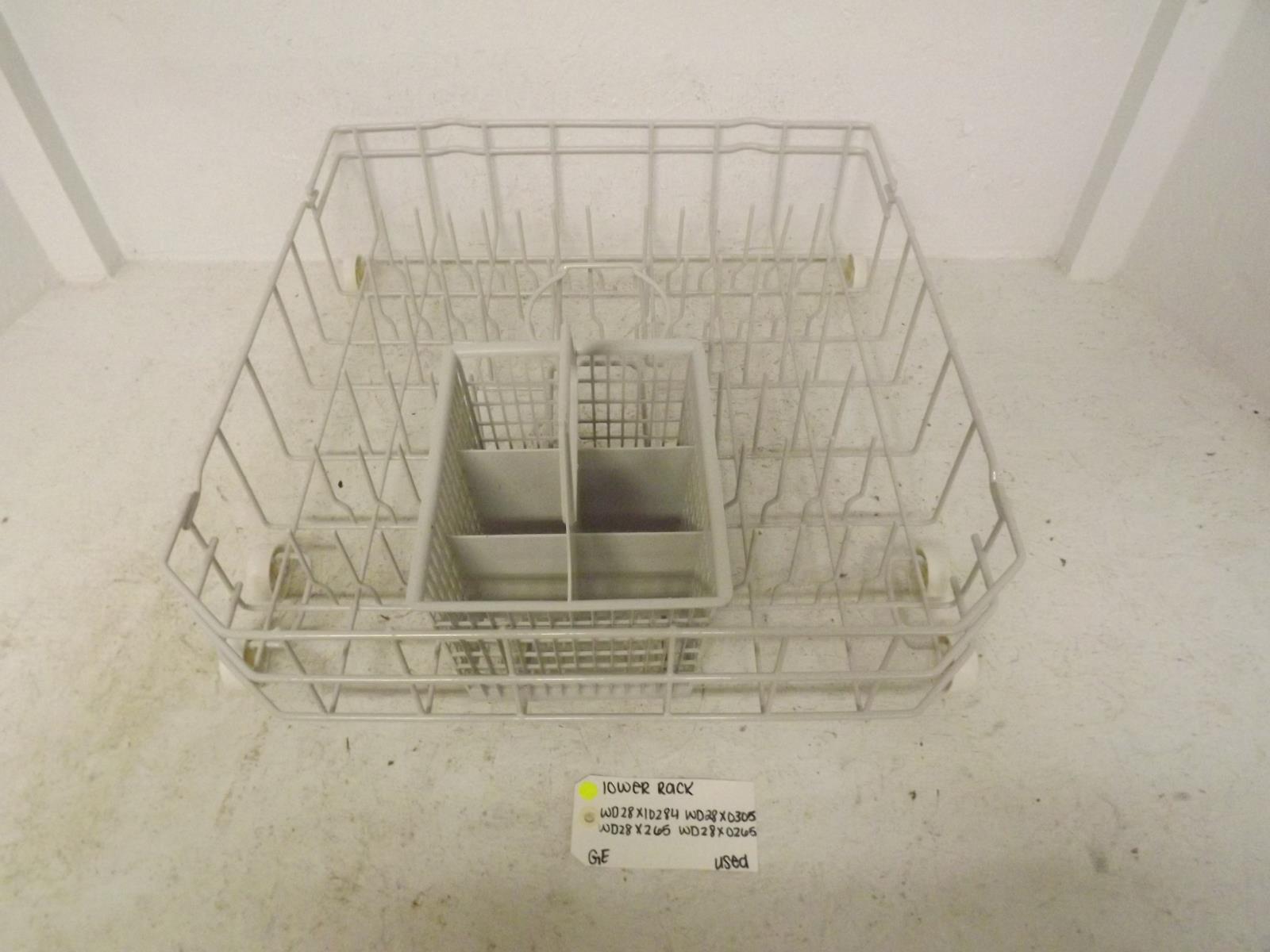 GE Dishwasher WD28X10284 WD28X0305 WD28X265 WD28X0265 Lower Rack Used