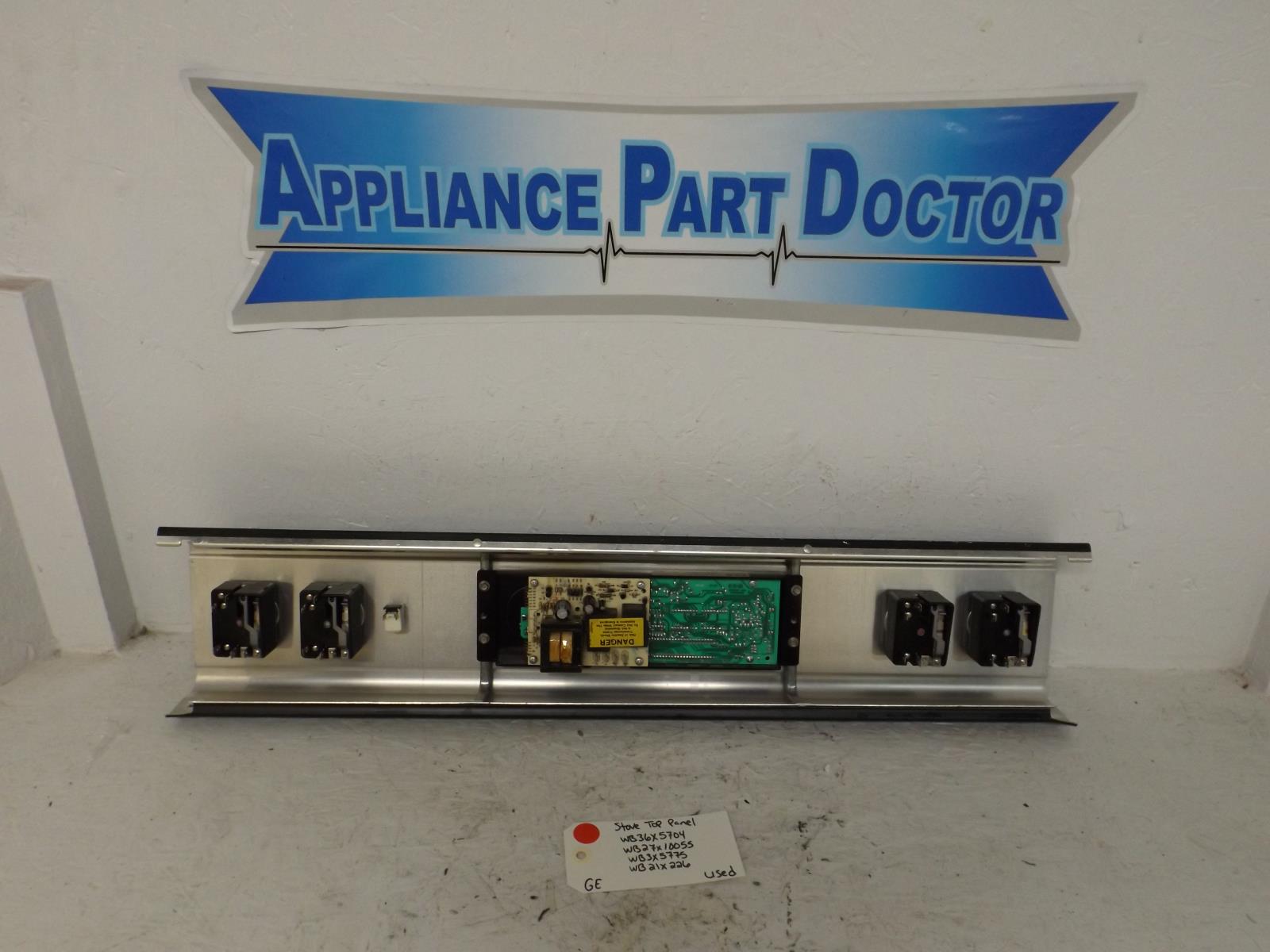 GE Stove WB36X5704  WB27X10055  WB3X5775  WB21X226 Stove Top Panel Used