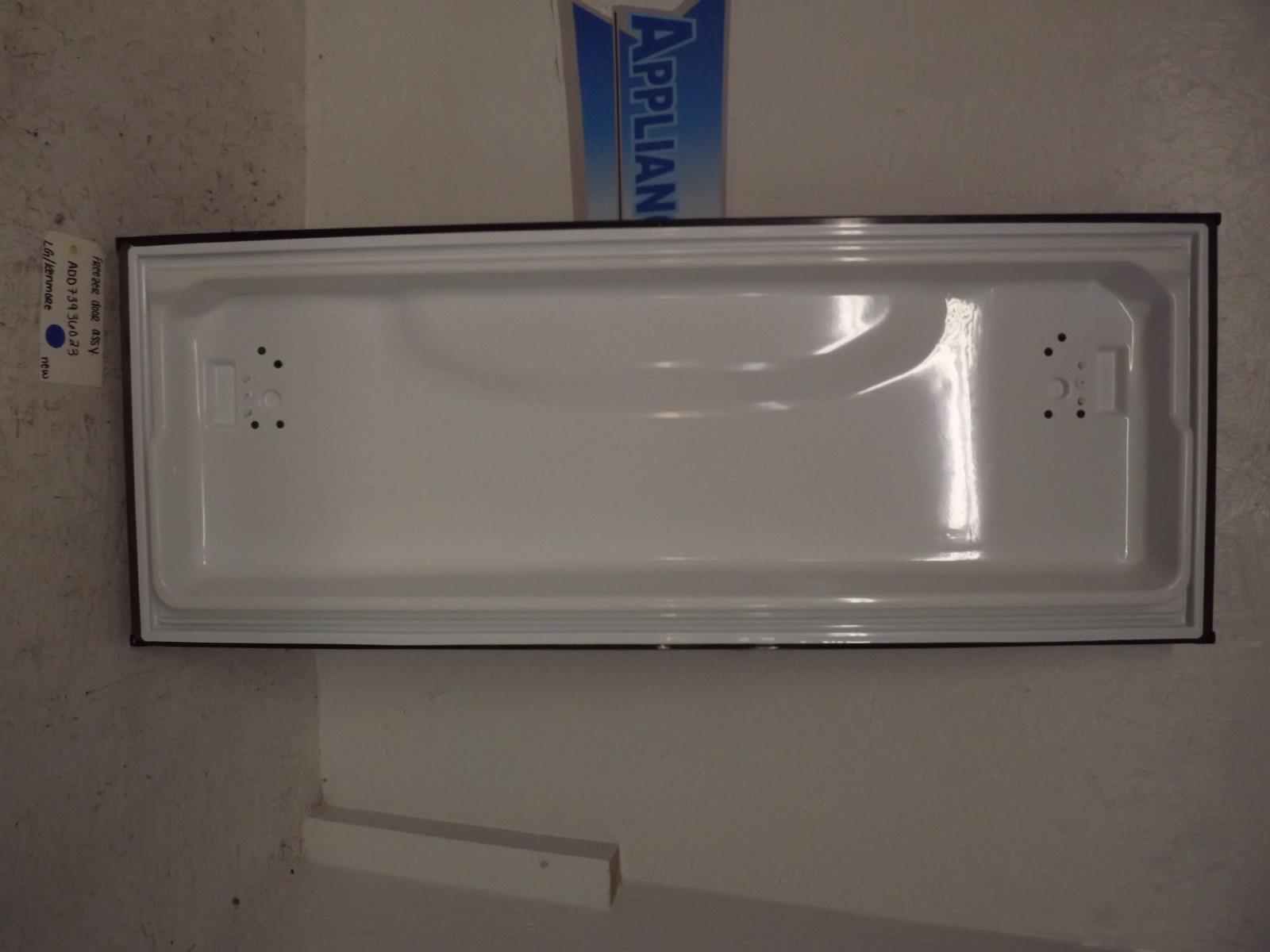 LG / Kenmore Refrigerator ADD73936023 Door Assembly New