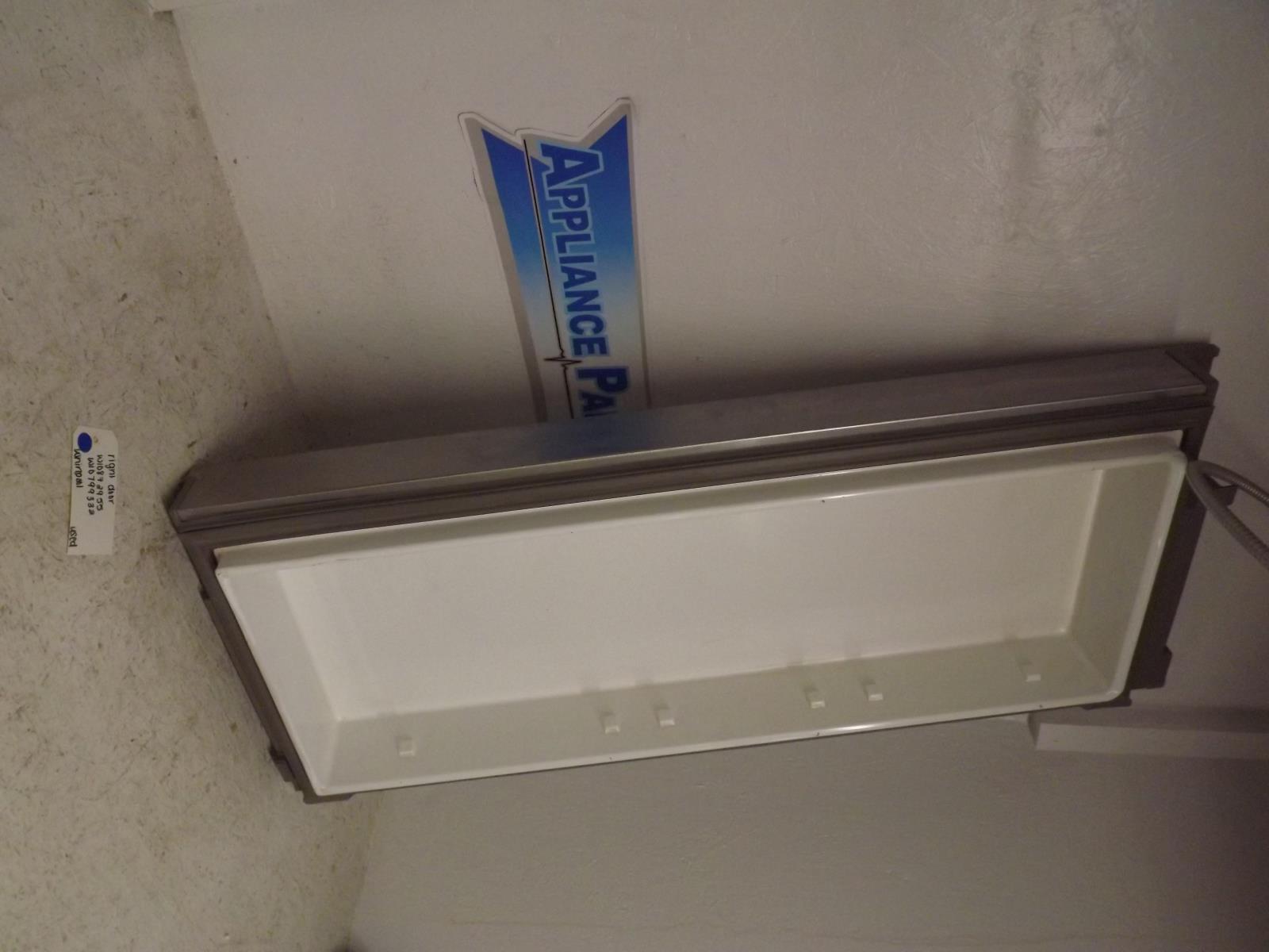 Whirlpool Refrigerator W10872955 W10799332 Right Door Used