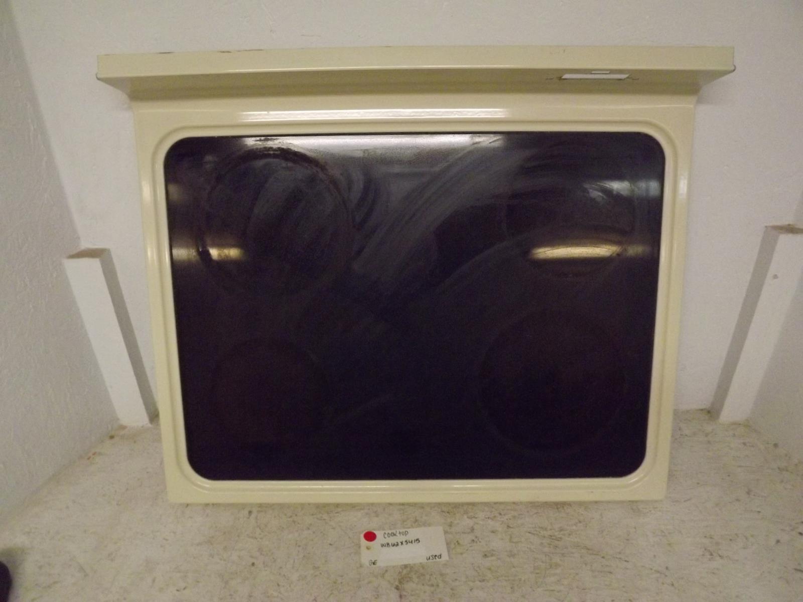 GE Range WB62X5415 Cooktop Used