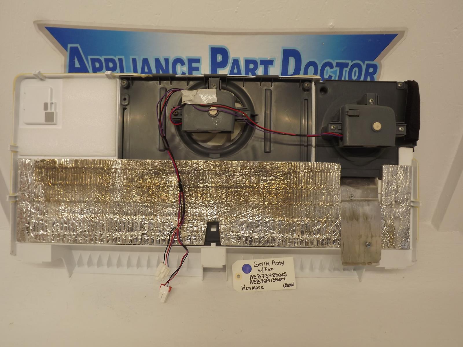 Kenmore Refrigerator AEB73785615 AEB72913924 Grille Assy w/Fan Used