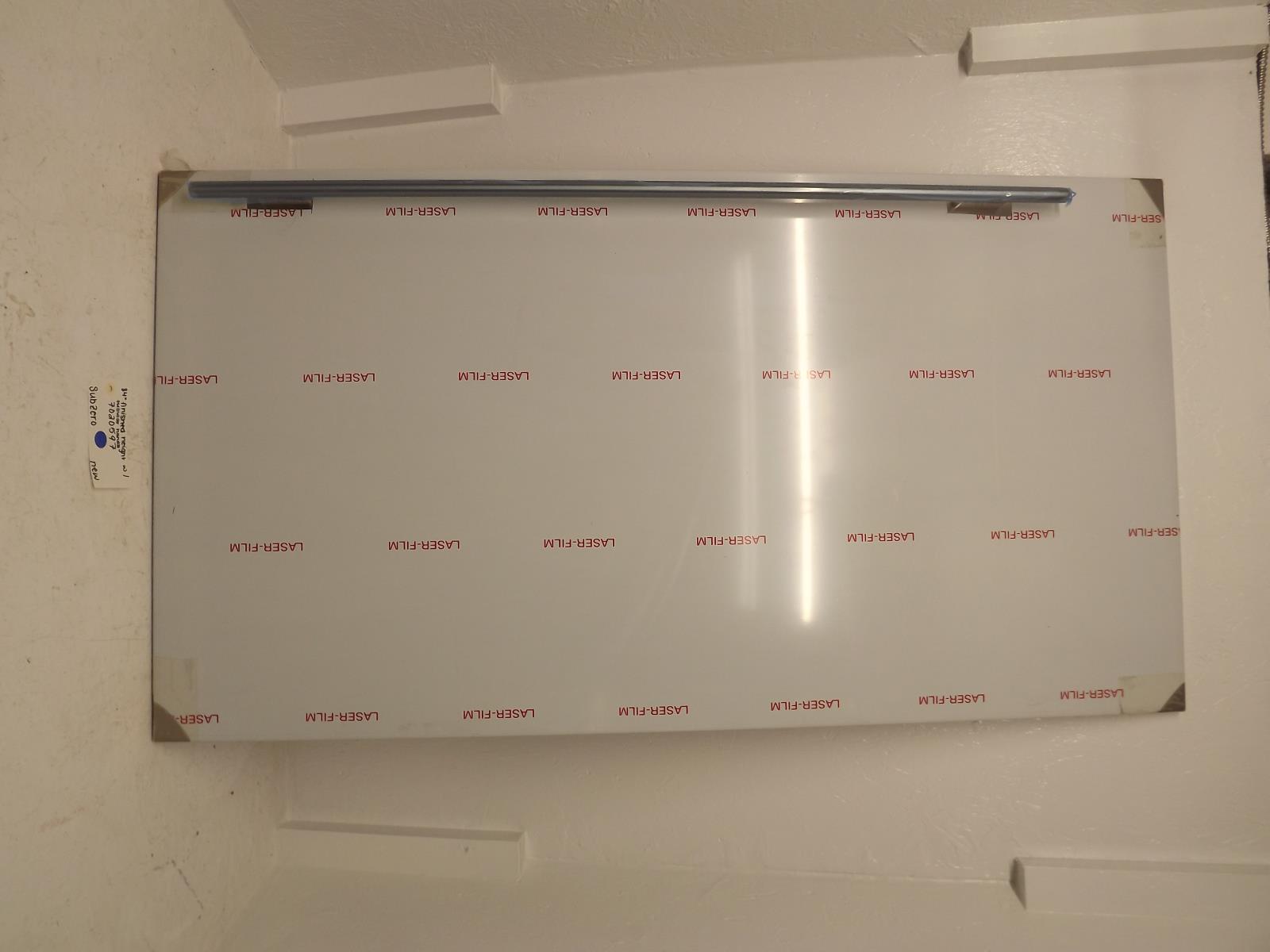 Subzero Refrigerator 7020597 84