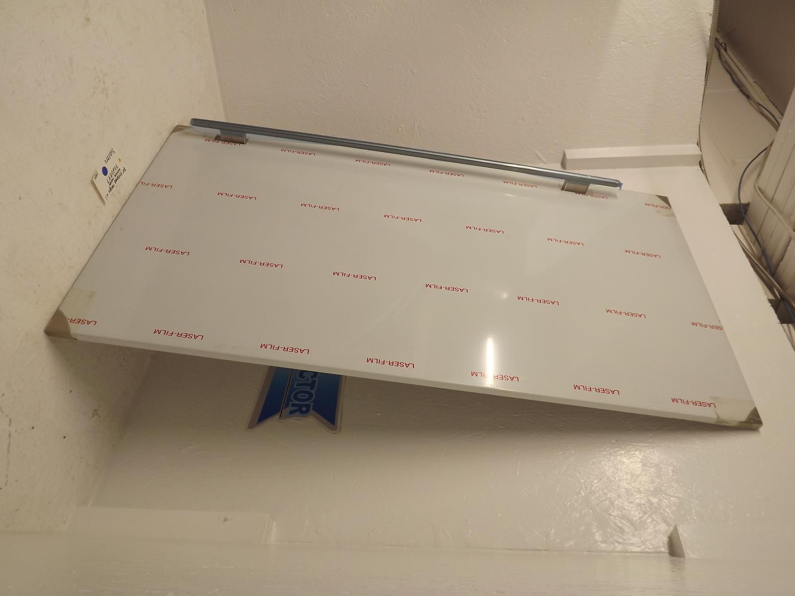 Subzero Refrigerator 7020597 84