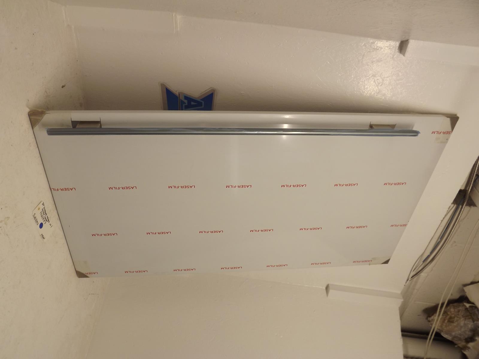Subzero Refrigerator 7020597 84