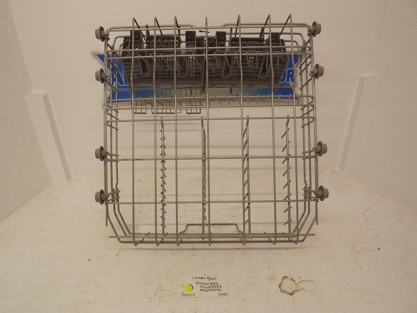 Bosch Dishwasher 20000533 00689997 00675794 Lower Rack Used