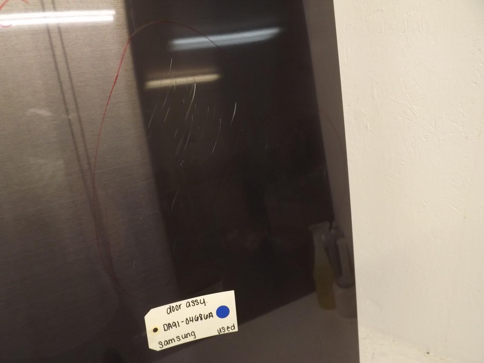 Samsung Refrigerator DA91-04686A Door Used