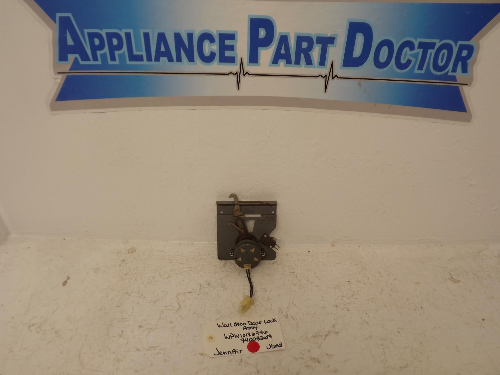 JennAir Oven WPW10186996 74008267 Oven Door Lock Used