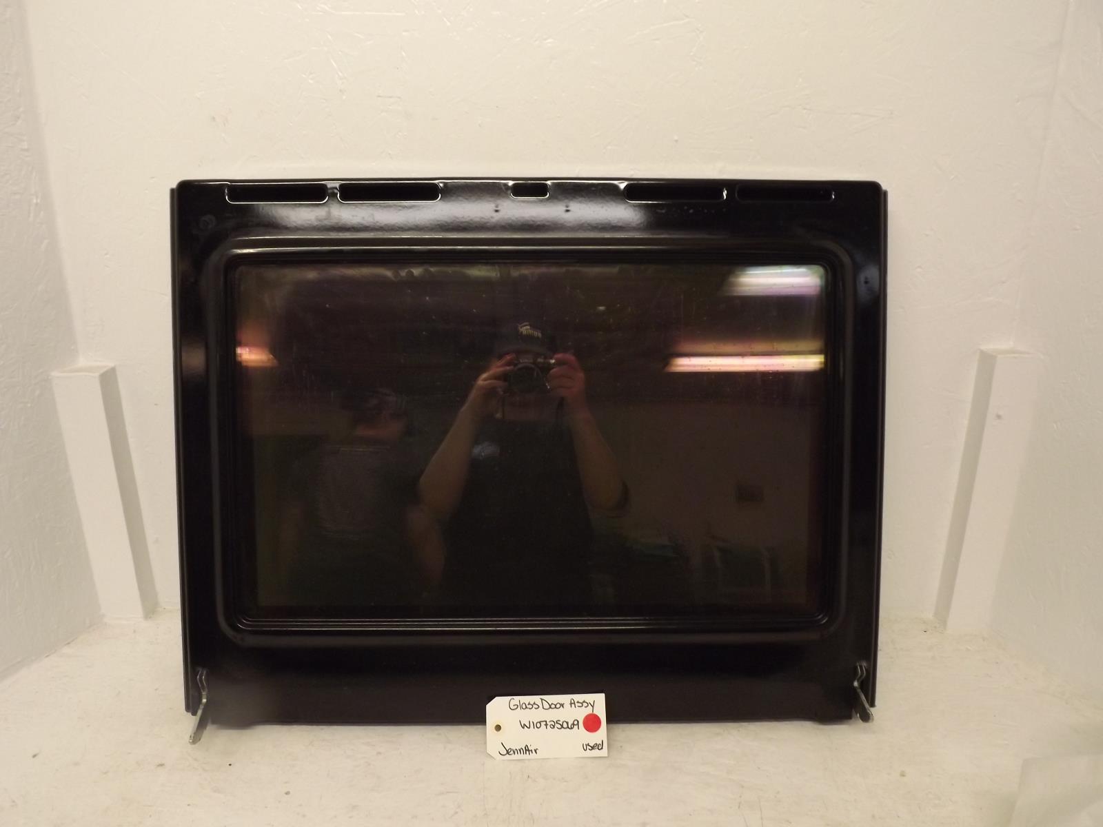 JennAir Oven W10725069 Door Assy Used