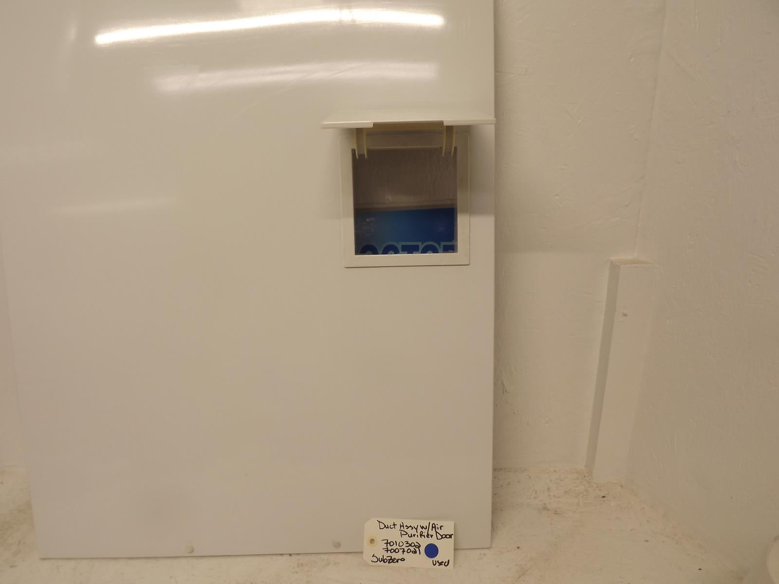 SubZero Refrigerator 7010302 7007021  Duct Assy w/Air Purifier Door Used