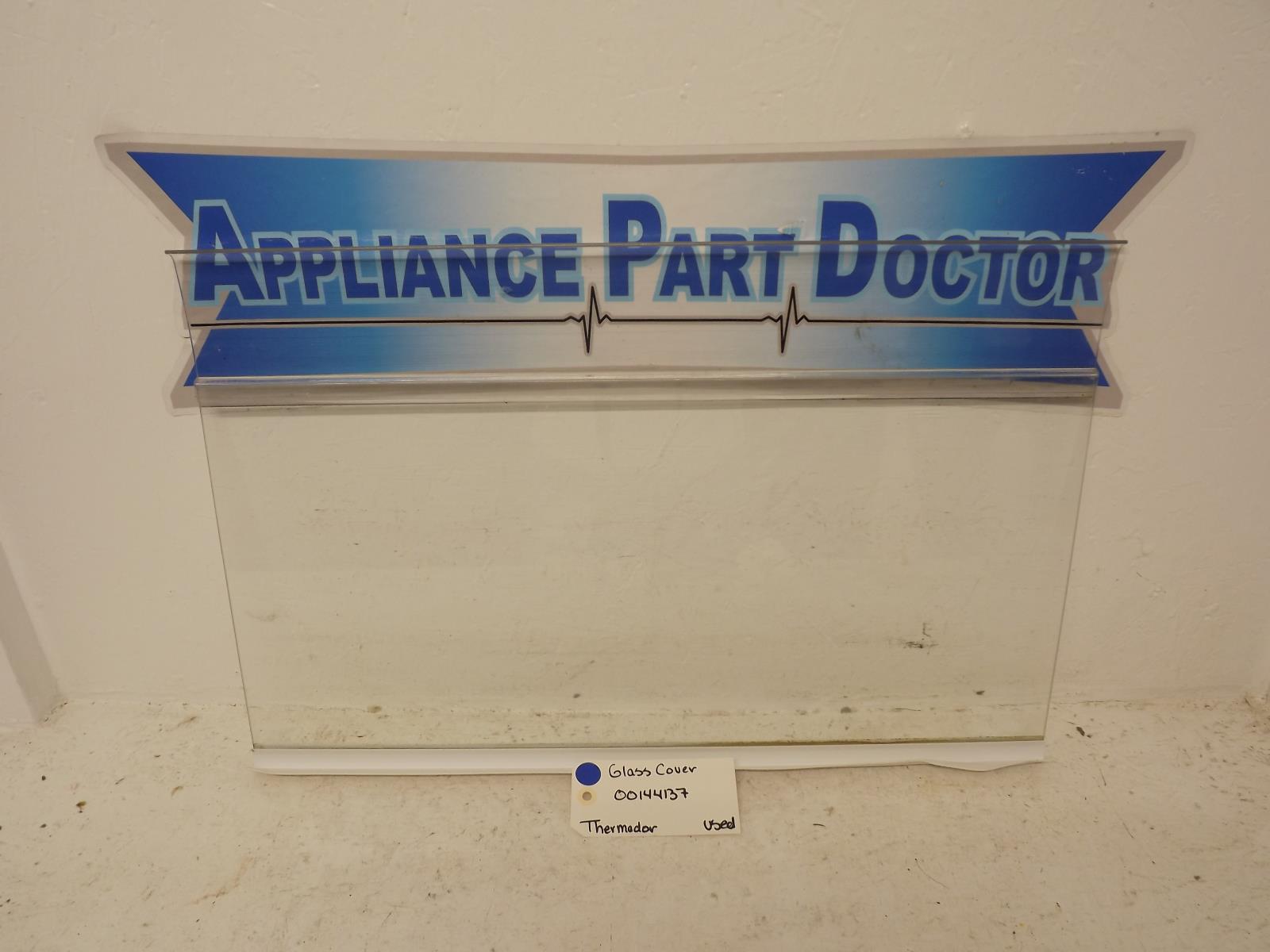 Thermador Refrigerator 00144137 Glass Cover Used